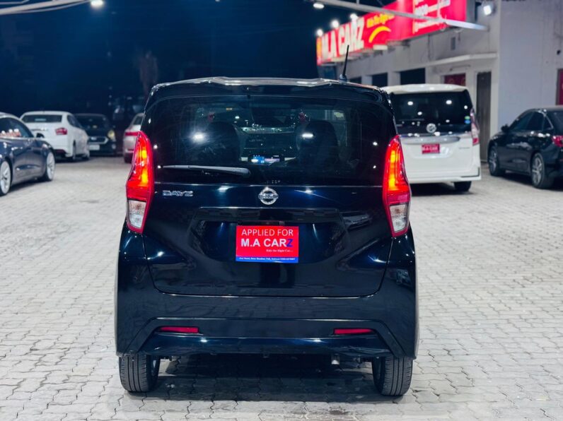 
								New 2022 Nissan Dayz full									