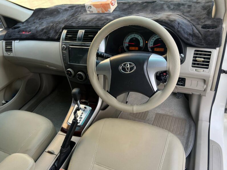 
								New 2012 Toyota Corolla full									