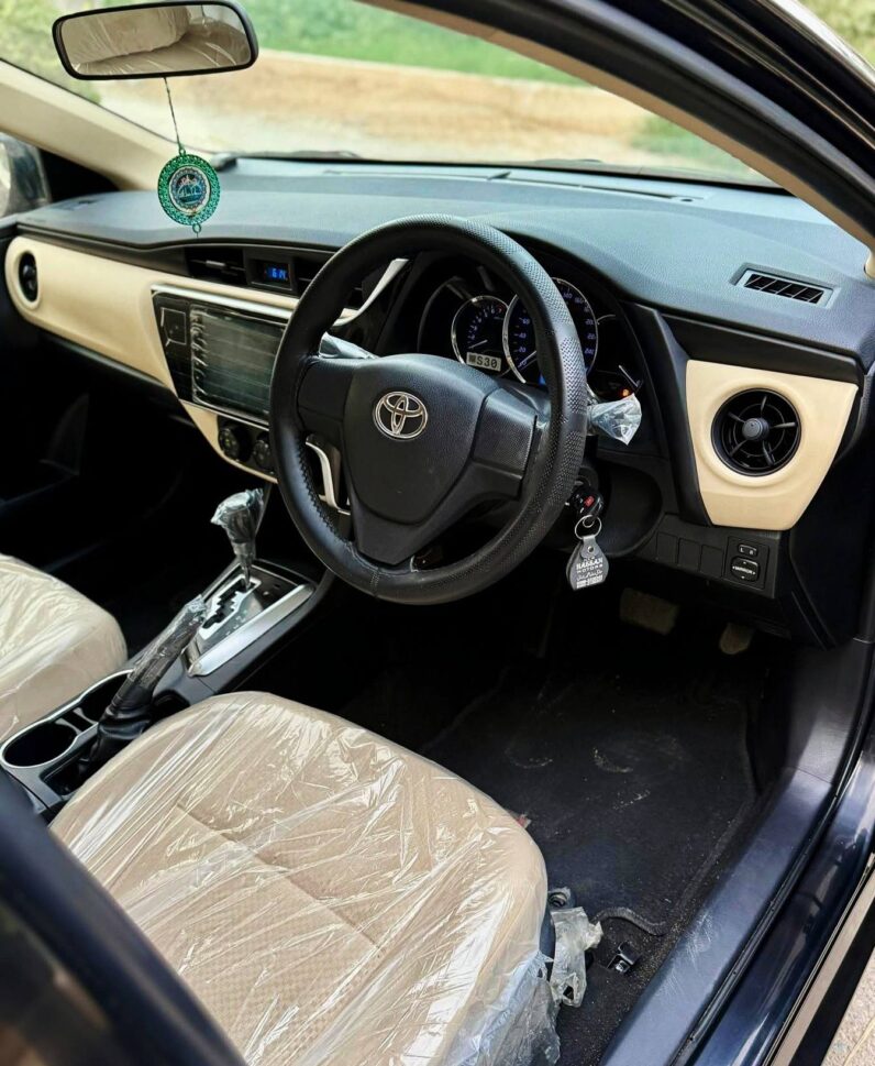 
								Used 2019 Toyota Corolla full									