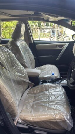 Used 2016 Toyota altis