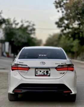 Used 2021 Toyota altis