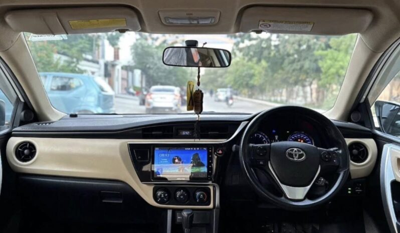 
								Used 2021 Toyota altis full									