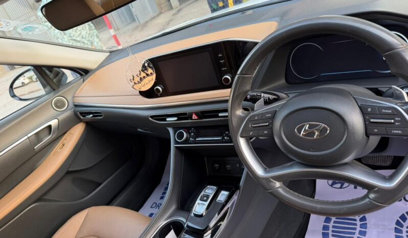 
								Used 2023 Hyundai Sonata full									