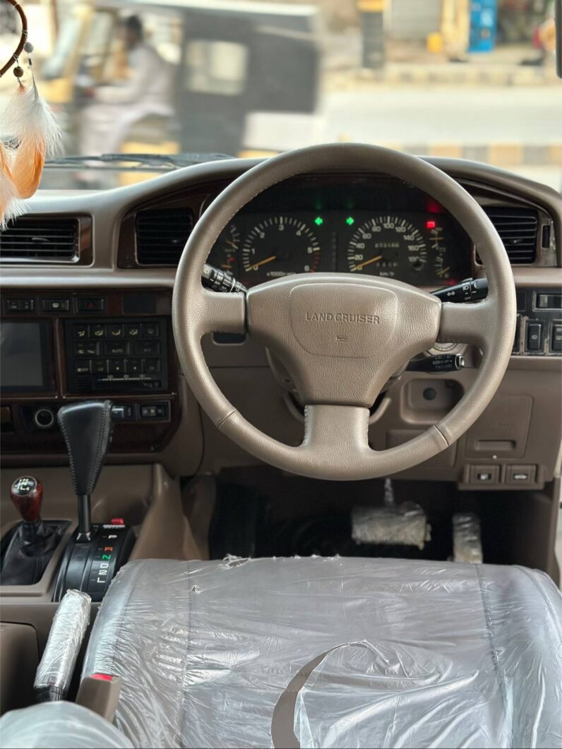 
								Used 1994 Toyota Land Cruiser full									
