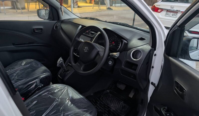 
								Used 2022 Suzuki Cultus full									