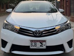 Used 2017 Toyota altis