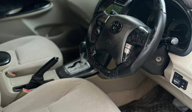 
								Used 2012 Toyota Corolla full									