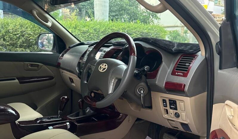 
								Used 2012 Toyota Land Cruiser full									