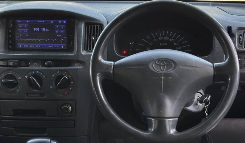 
								Used 2006 Toyota probox full									