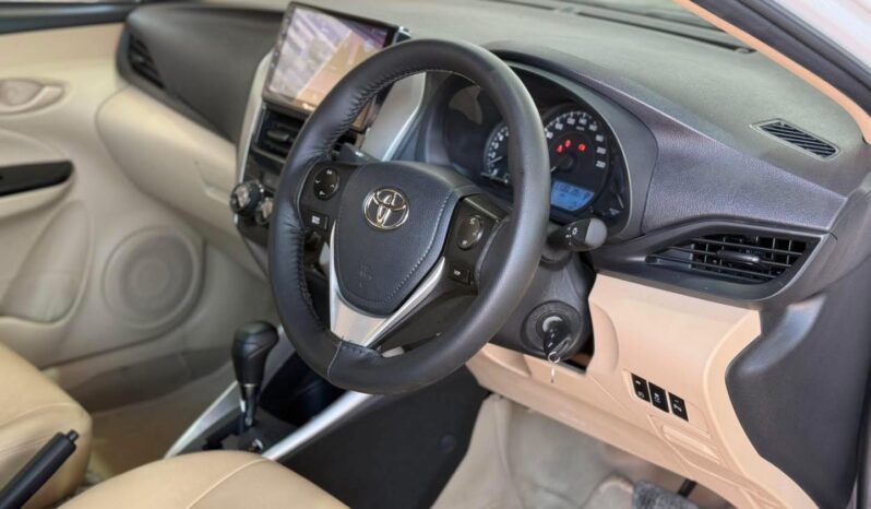 
								Used 2025 Toyota Yaris full									