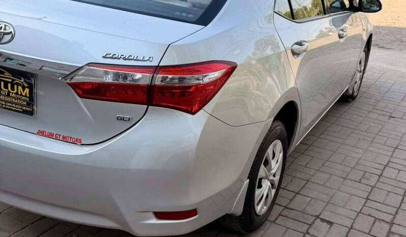 
								Used 2016 Toyota Corolla full									