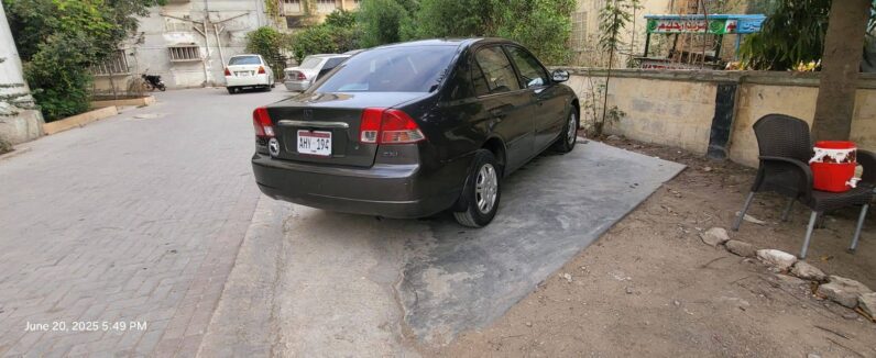 
								Used 2005 Honda Civic full									