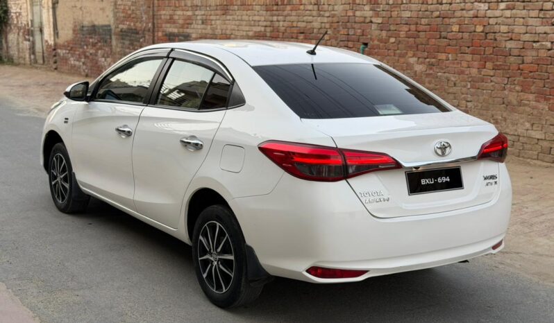
								Used 2022 Toyota Yaris full									