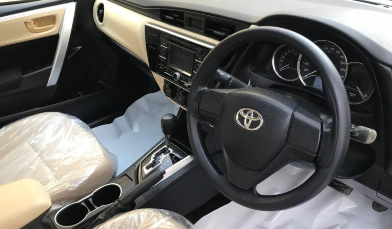 
								New 2018 Toyota Corolla full									