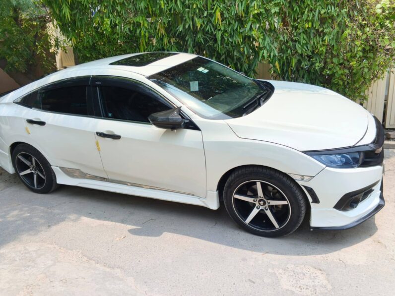 
								Used 2017 Honda Civic full									