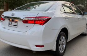 Used 2017 Toyota altis