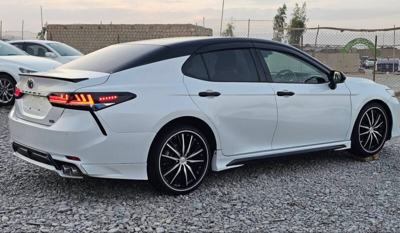 
								Used 2019 Toyota Camry full									