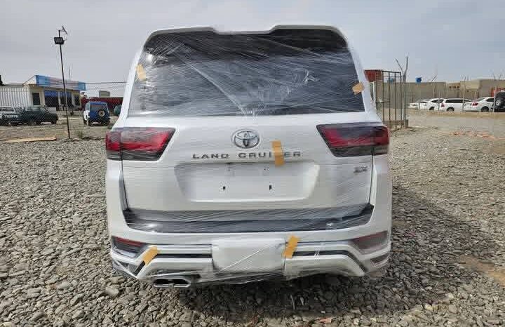 
								Used 2024 Toyota Land Cruiser full									