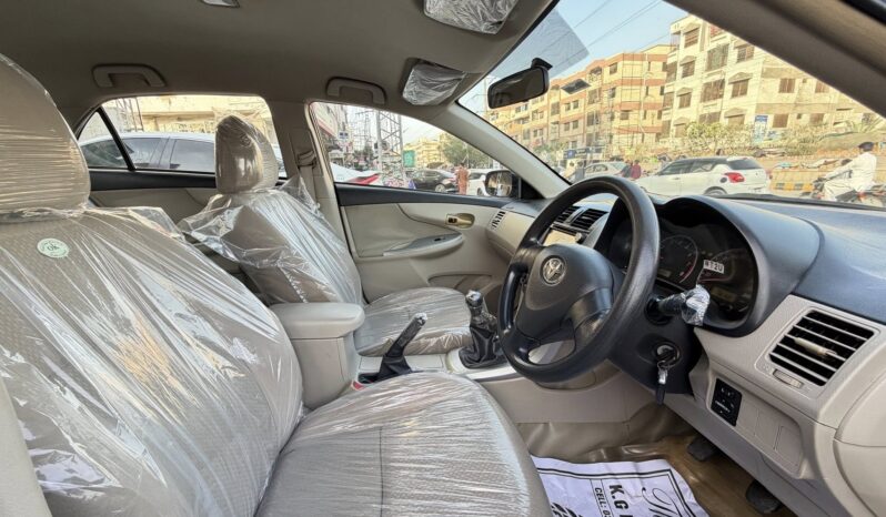 
								Used 2011 Toyota Corolla full									