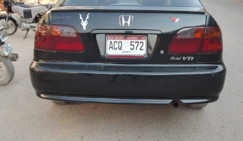 
								Used 2000 Honda Civic full									