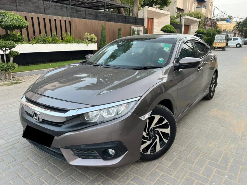 
								Used 2017 Honda Civic full									