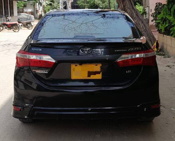 
								Used 2015 Toyota Corolla full									