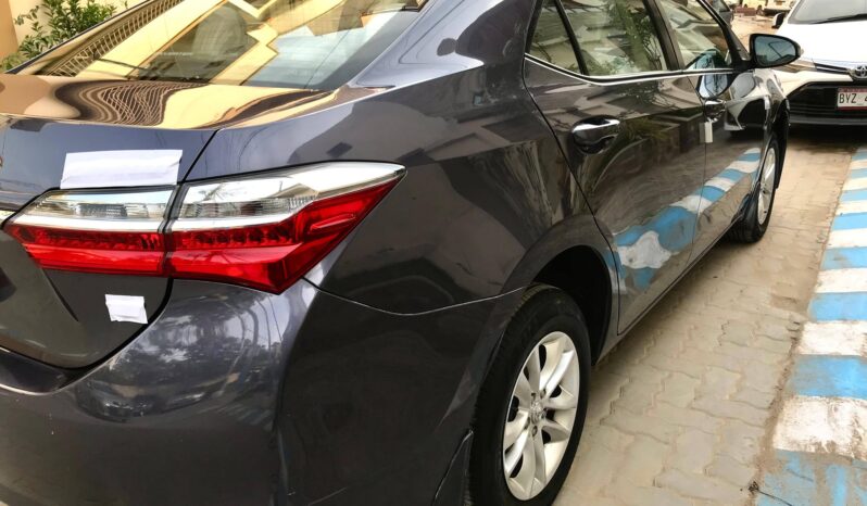 
								New 2018 Toyota Corolla full									