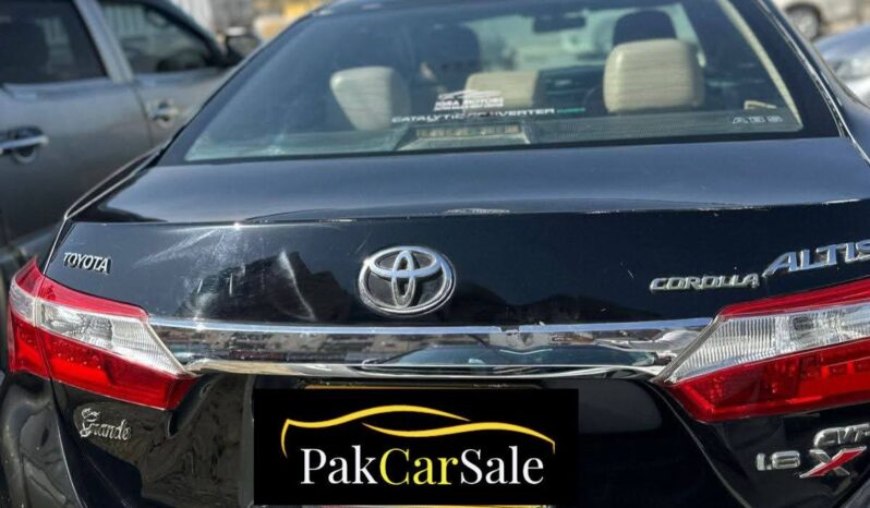 
								New 2017 Toyota Corolla full									