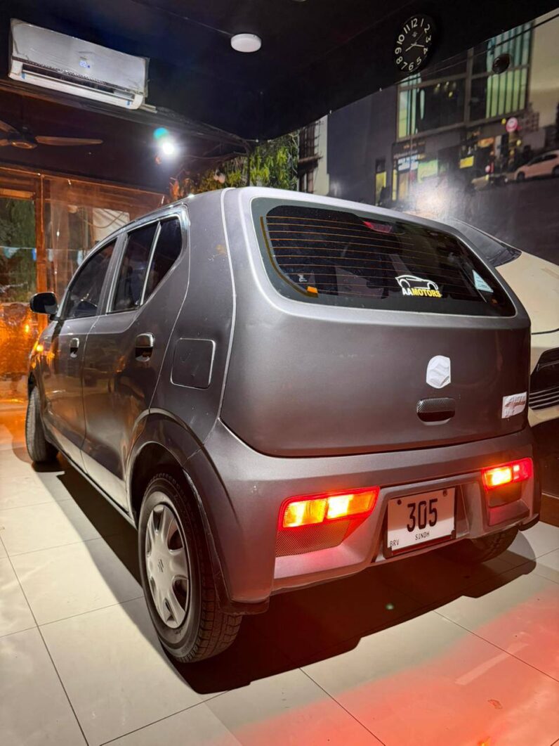 
								Used 2020 Suzuki Alto full									