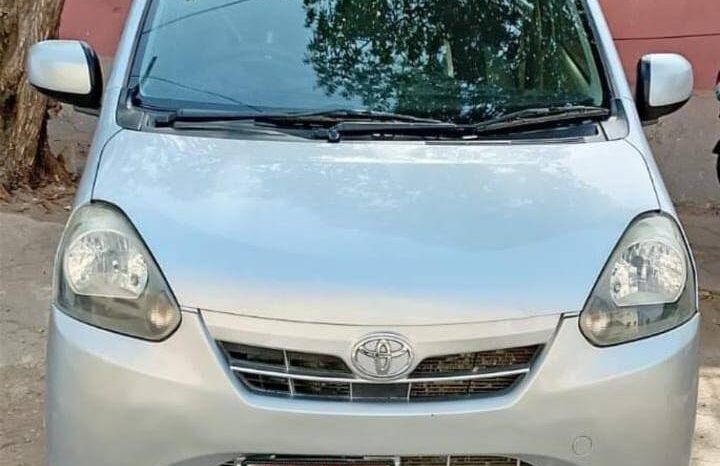 
								Used 2012 Toyota pixis full									