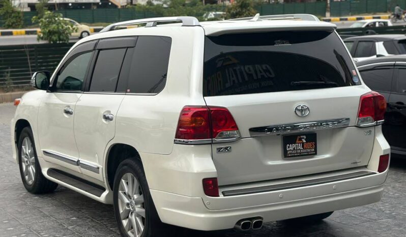 
								Used 2014 Toyota Land Cruiser full									