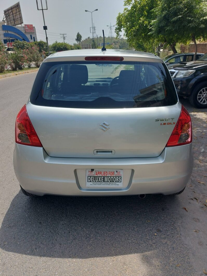 
								Used 2020 Suzuki Swift full									