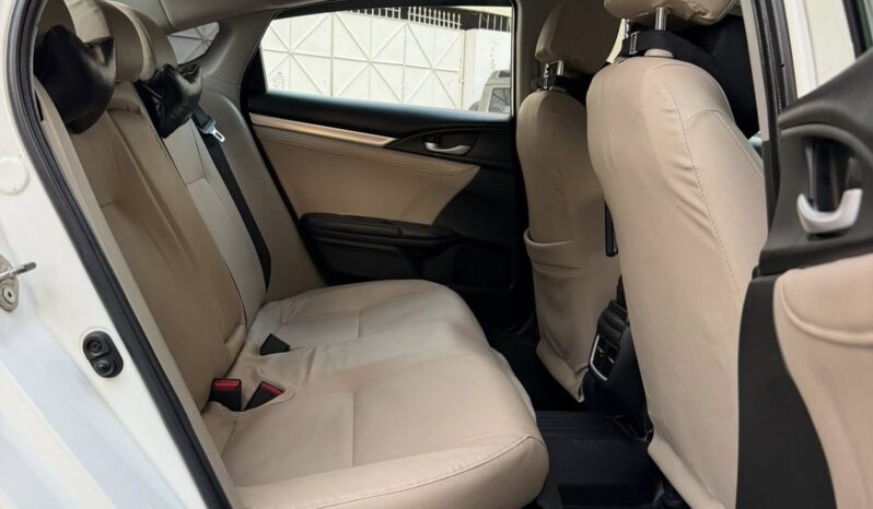 
								Used 2016 Honda Civic full									