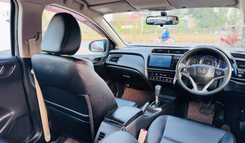 
								Used 2024 Honda City full									
