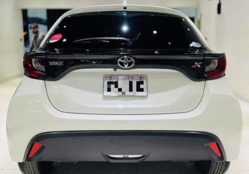 
								imported used 2020 Toyota Yaris full									