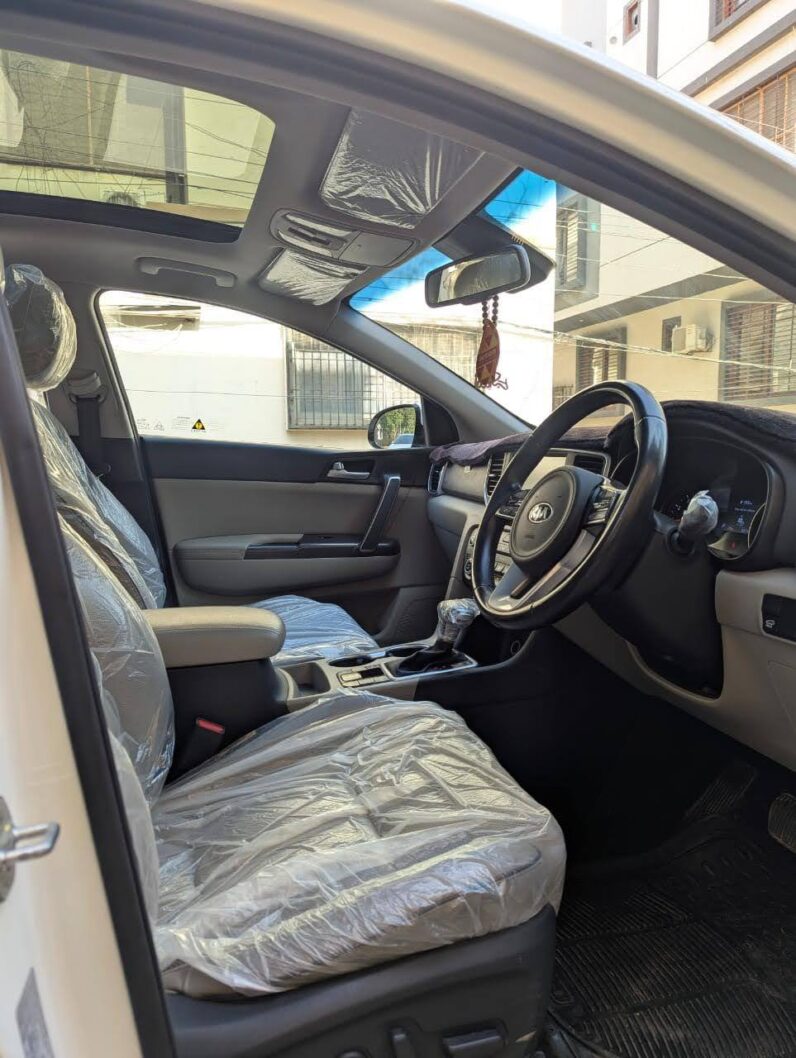 
								Used 2021 Kia Sportage full									