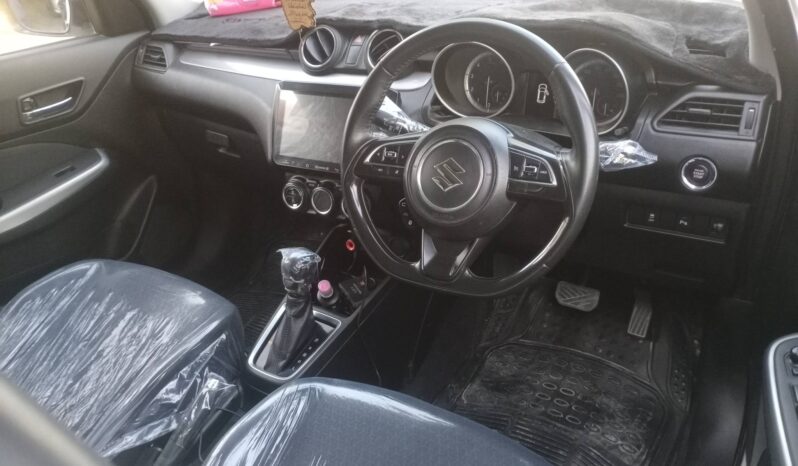 
								Used 2024 Suzuki Swift full									