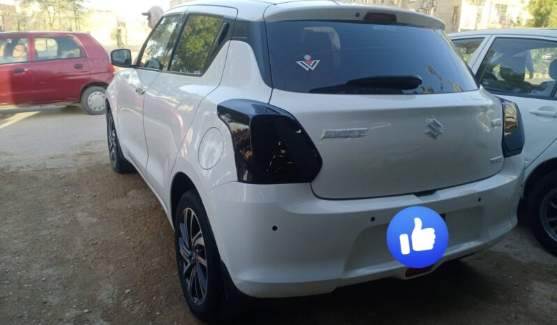
								Used 2024 Suzuki Swift full									