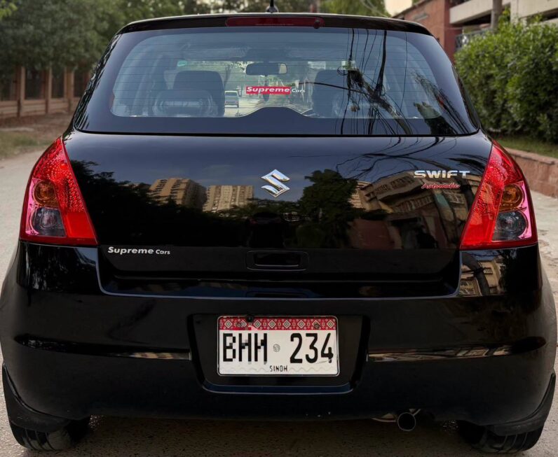 
								Used 2018 Suzuki Swift full									