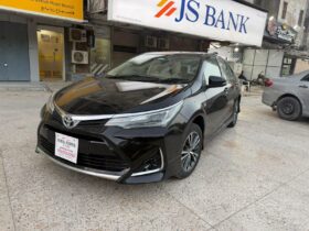 Used 2022 Toyota altis