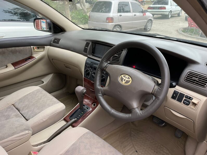 
								Used 2004 Toyota saloon full									