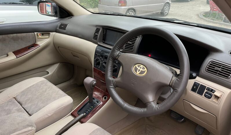 
								Used 2004 Toyota saloon full									