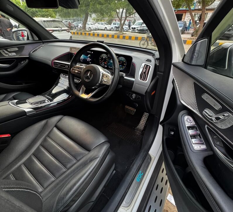
								Used 2020 Mercedes EQ EQC full									