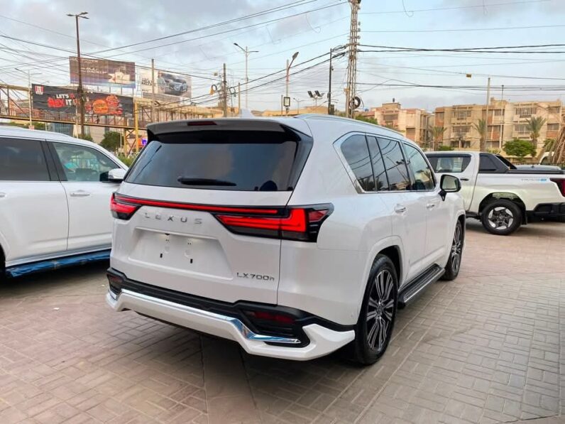 
								New 2026 Lexus LX full									