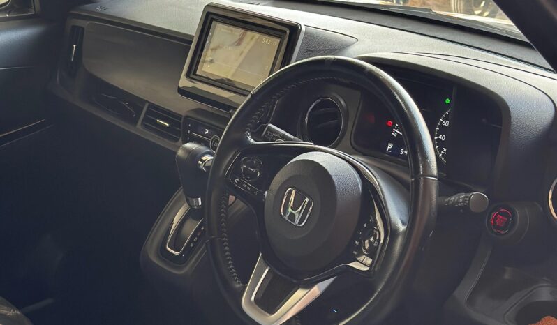 
								imported used 2022 Honda N full									