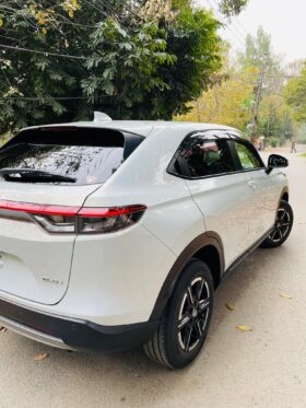 imported used 2022 Honda vezel