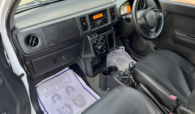 
								Used 2022 Suzuki Alto full									