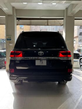 Used 2016 Toyota Land Cruiser
