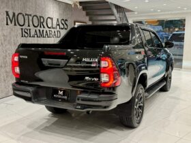 Used 2025 Toyota Hilux