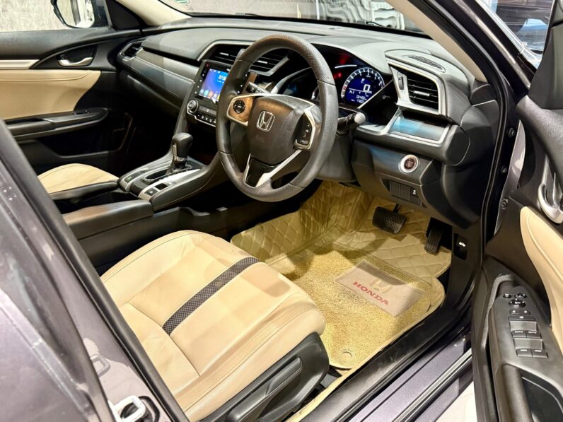 
								Used 2021 Honda Civic full									